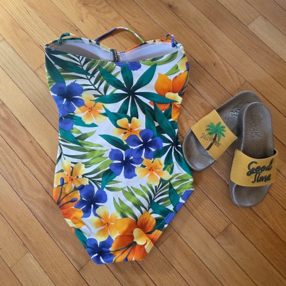 Womens Tommy Bahama Swimsuit Size 8 - Picture 4 of 4